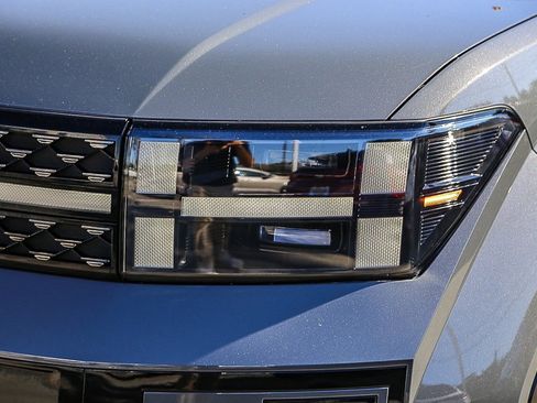 Used 2024 Hyundai Santa Fe Calligraphy image 4