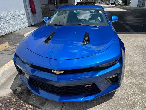 Used 2018 Chevrolet Camaro SS RWD image 2
