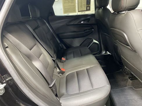 Certified 2022 Chevrolet TrailBlazer RS w/ Technology Package AWD/4WD image 36