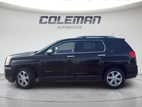 Used 2017 GMC Terrain SLT image 2