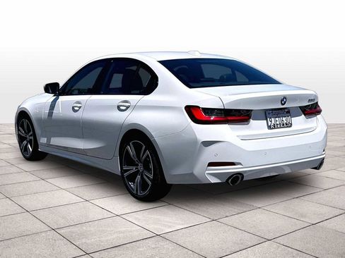 Used 2023 BMW 330i Sedan w/ Premium Package RWD image 14