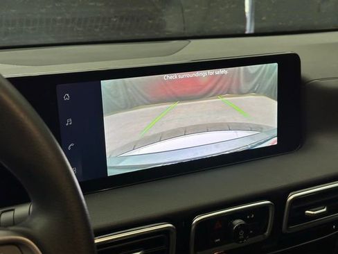 New 2026 Nissan Sentra SV FWD image 27
