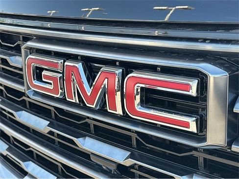 New 2025 GMC Sierra 2500 AT4 w/ AT4 Premium Plus Package image 36