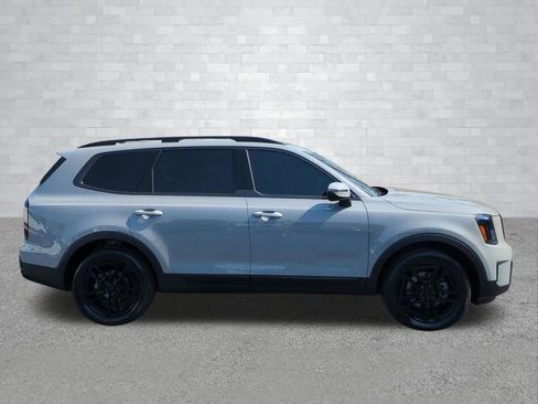 Used 2025 Kia Telluride EX X-Line AWD/4WD image 3