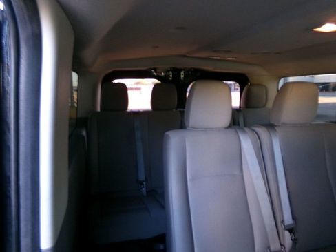 Used 2016 Nissan NV 3500 SV w/ SV Technology Package image 5