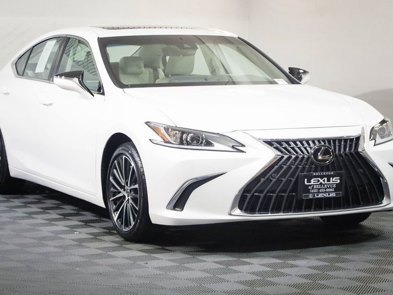 Certified 2024 Lexus ES 300h w/ Premium Package image 1