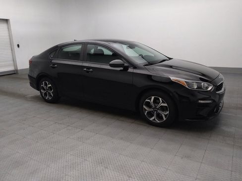 Used 2019 Kia Forte LXS FWD image 11