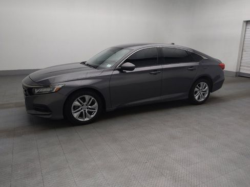 Used 2018 Honda Accord LX image 2