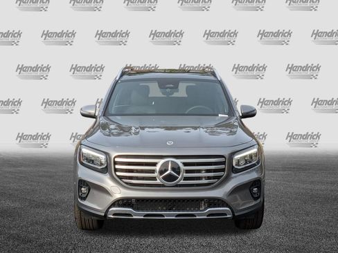 Used 2026 Mercedes-Benz GLB 250 image 3