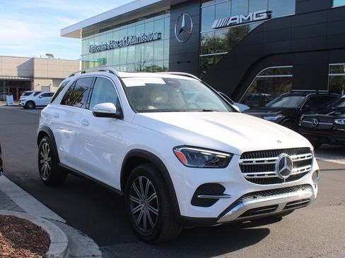 Certified 2024 Mercedes-Benz GLE 350 4MATIC image 3