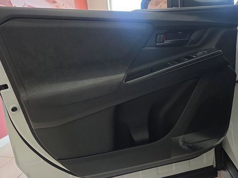 New 2026 Toyota C-HR AWD/4WD image 17