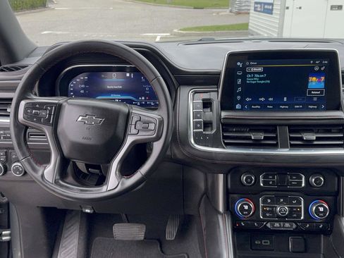 Used 2023 Chevrolet Suburban RST image 12