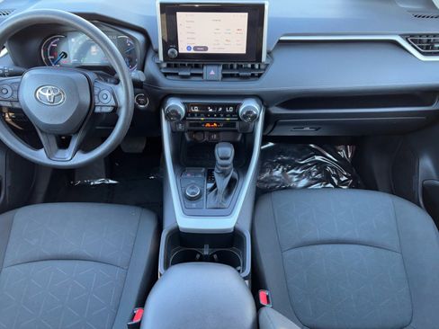 Certified 2025 Toyota RAV4 XLE image 17