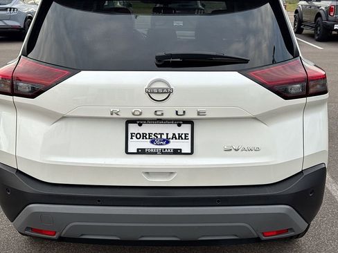 Used 2023 Nissan Rogue SV image 20