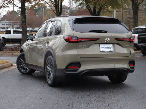 Certified 2025 MAZDA CX-70 3.3 Turbo w/ Preferred Package image 3