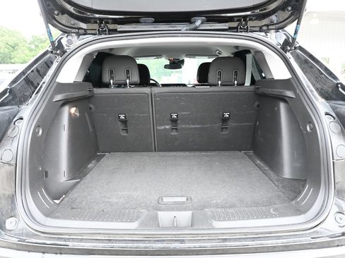 Used 2024 Chevrolet Trax LS FWD image 32
