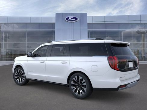 New 2025 Ford Expedition Max Platinum w/ Driver's Package image 4