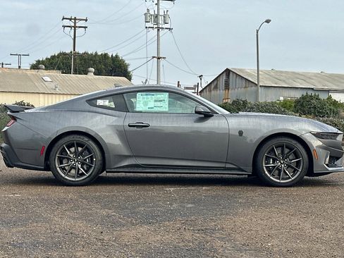 New 2026 Ford Mustang Dark Horse image 3
