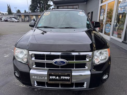 Used 2011 Ford Escape Limited w/ 302A Rapid Spec Order Code image 2