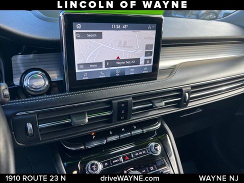 Used 2020 Lincoln Corsair AWD w/ Premium Package image 13