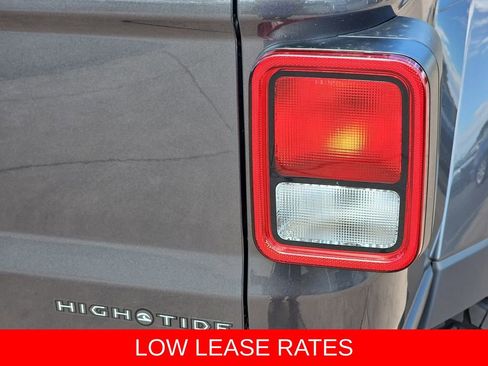 New 2025 Jeep Gladiator Willys image 40