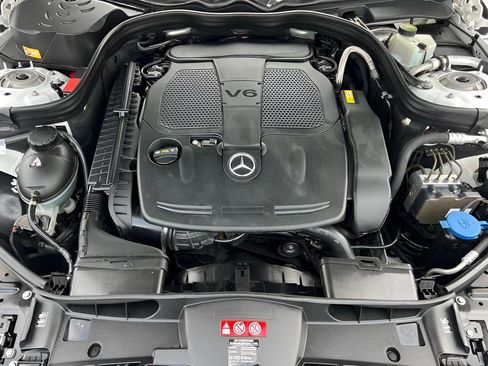 Used 2014 Mercedes-Benz E 350 Sedan image 34