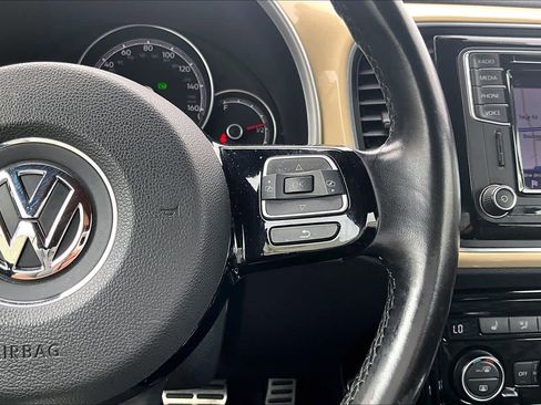 Used 2019 Volkswagen Beetle 2.0T Final Edition SEL image 21