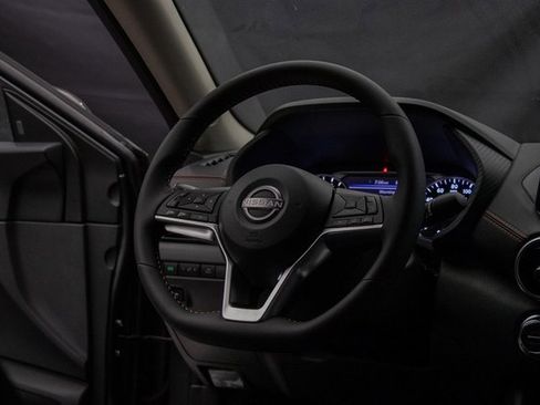 New 2025 Nissan Sentra SR image 13