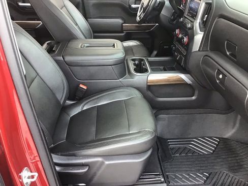 Used 2020 Chevrolet Silverado 1500 LT Trail Boss image 11