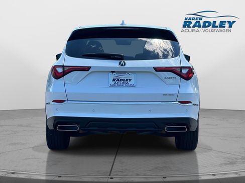 Certified 2024 Acura MDX SH-AWD w/ Technology Package image 3
