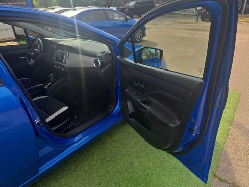 Used 2021 Nissan Versa SV FWD image 28