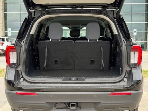 New 2026 Ford Explorer Active RWD image 54