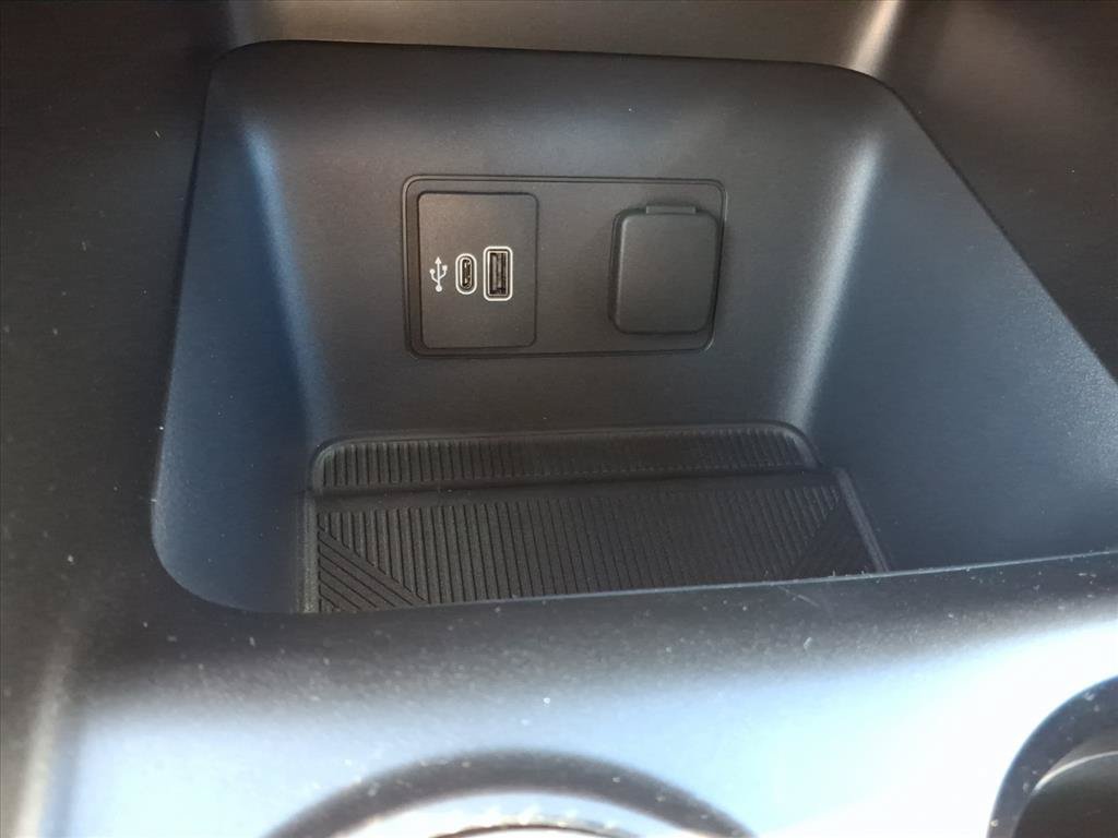 New 2026 Ford Explorer Active w/ Active Comfort Package RWD image 19