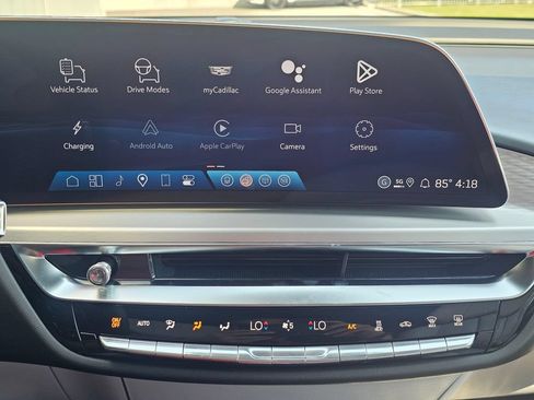 New 2026 Cadillac Lyriq Sport AWD/4WD image 28