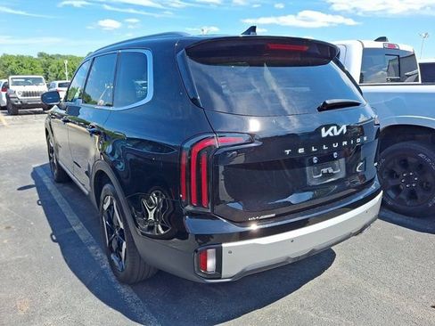 Used 2024 Kia Telluride EX AWD/4WD image 7