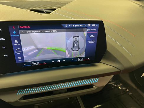 Used 2026 BMW M235i xDrive w/ Technology Package image 30