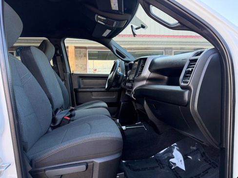 Used 2023 RAM 3500 Tradesman AWD/4WD image 22