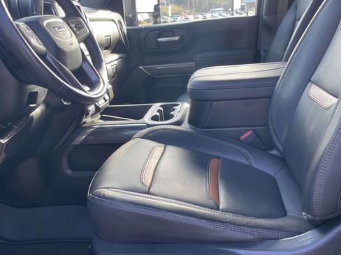 Used 2023 GMC Sierra 2500 AT4 w/ AT4 Premium Plus Package image 16