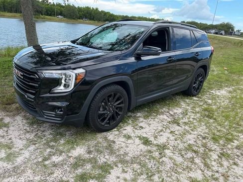Certified 2023 GMC Terrain SLT w/ Tech Package FWD image 1