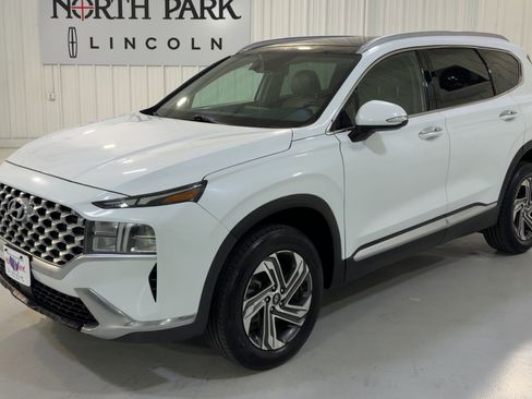 Used 2022 Hyundai Santa Fe SEL w/ Convenience + Premium Package image 5