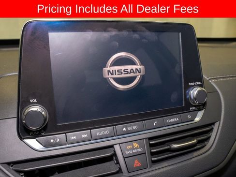 Used 2019 Nissan Altima 2.5 SV FWD image 13