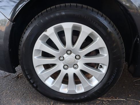 Used 2010 Subaru Impreza 2.5i Premium AWD/4WD image 41