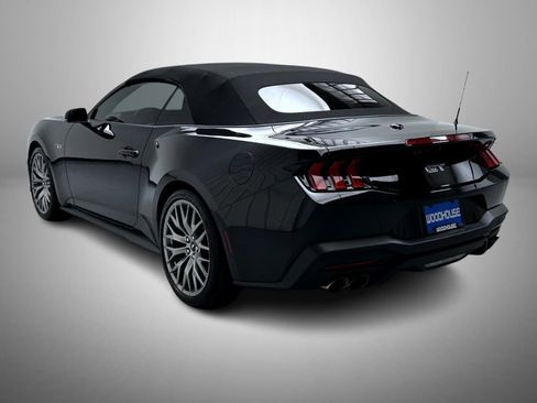 Used 2026 Ford Mustang GT Premium RWD image 7