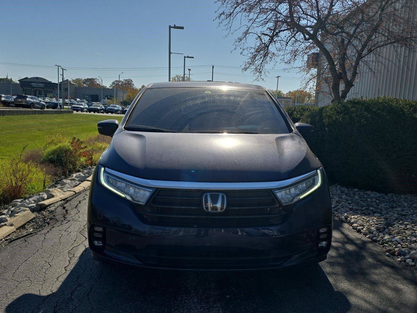 Used 2022 Honda Odyssey Elite image 2