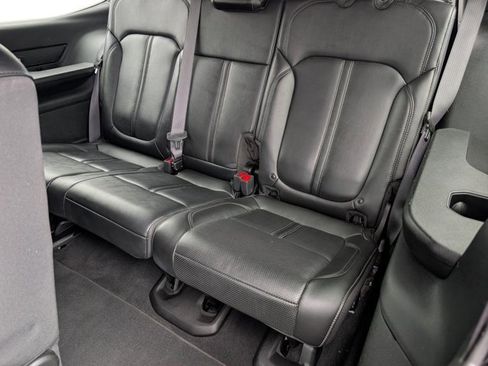 Used 2022 Jeep Wagoneer Series III image 29