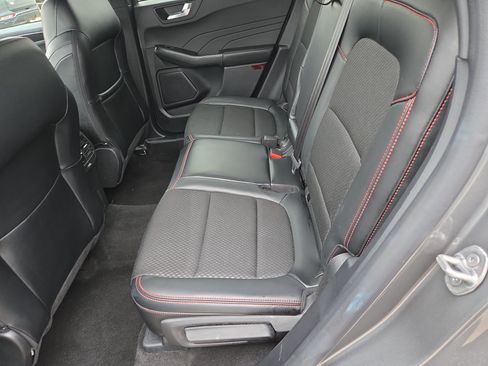 Used 2025 Ford Escape ST-Line image 7