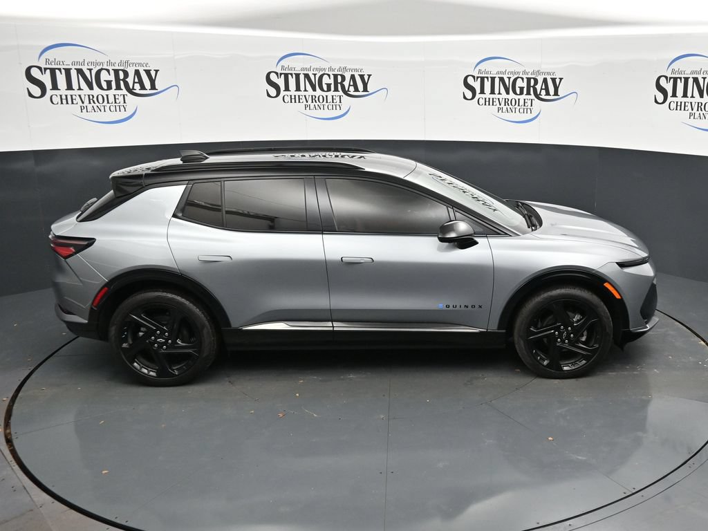 Used 2026 Chevrolet Equinox EV RS w/ LPO, All-Weather Mat Package FWD image 25