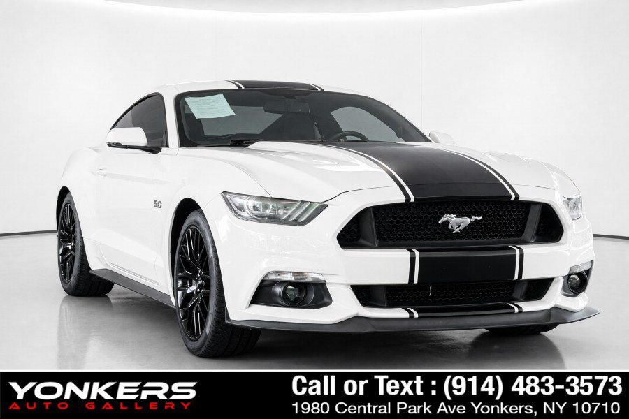Used 2015 Ford Mustang GT Premium w/ GT Performance Package RWD image 4