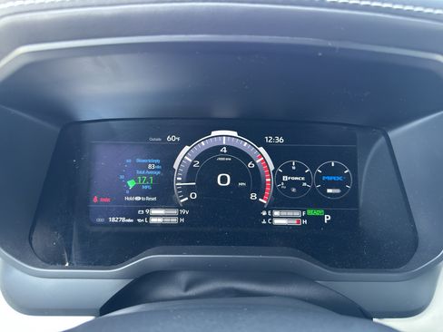 Used 2024 Toyota Tundra Capstone AWD/4WD image 14