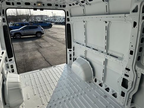 Used 2025 RAM ProMaster 2500 image 13